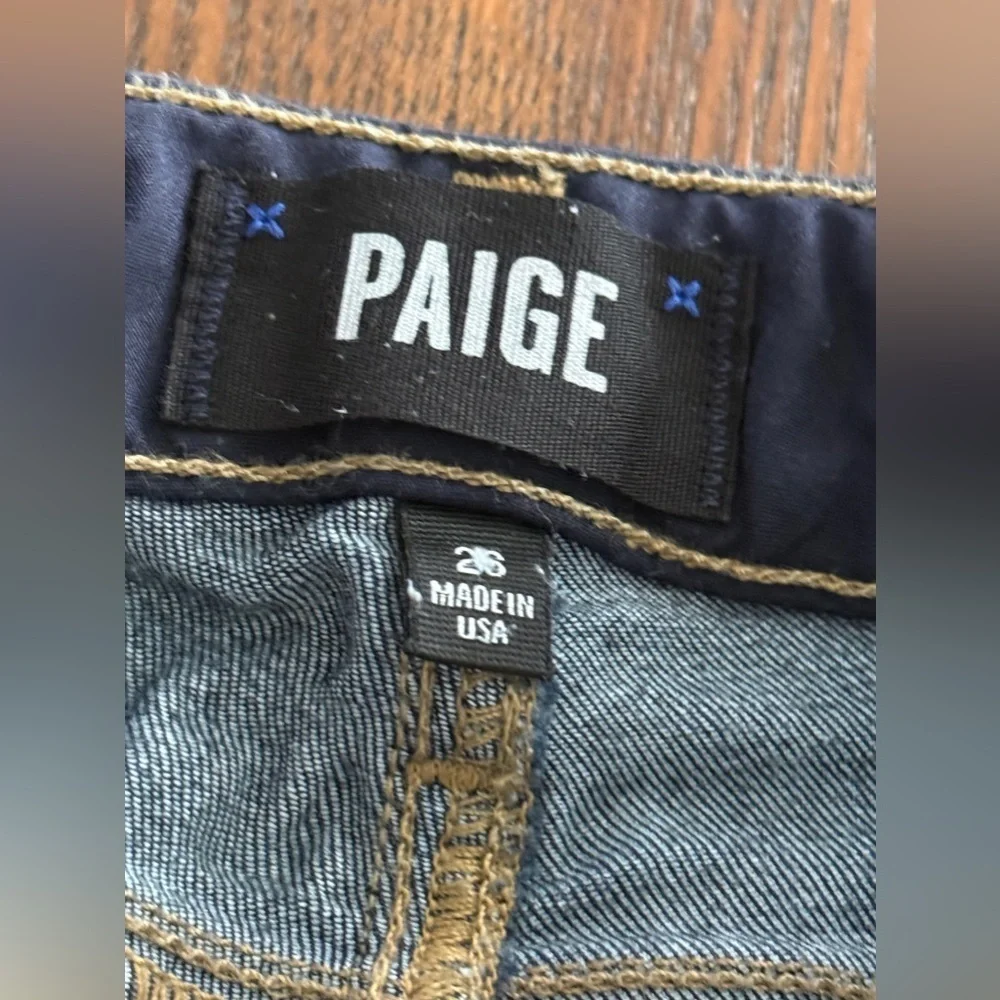 Paige Skyline Skinny Crop cuffed Hem Jeans women’s Sz 26 dark blue closet staple
